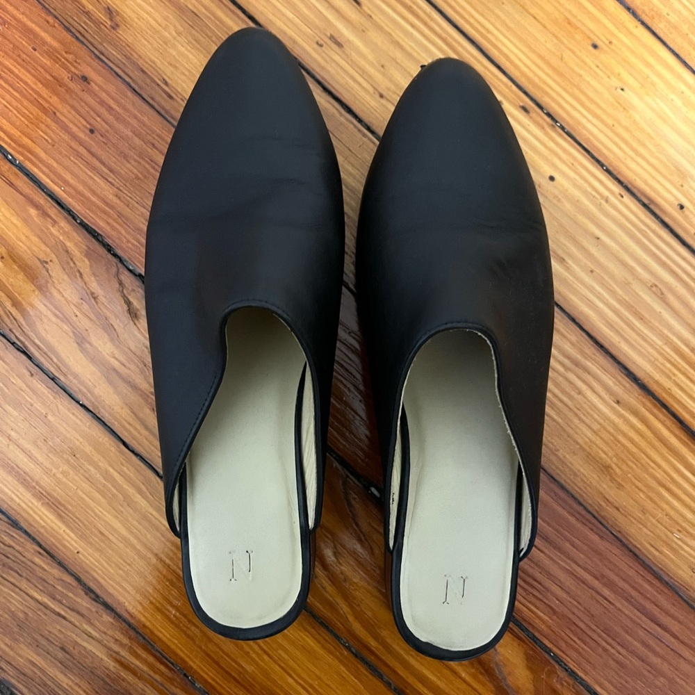 Nisolo leather slides EUC - sz 8